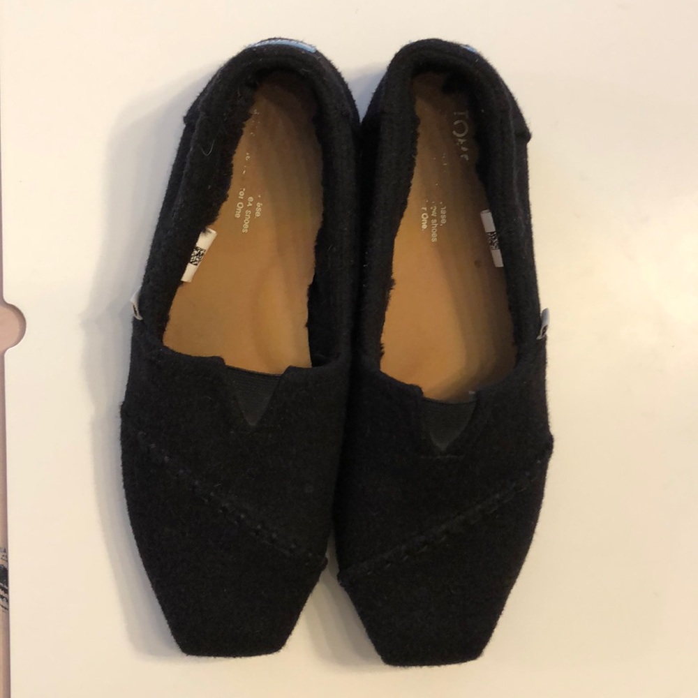 TOMS Black Wool Women's Classics